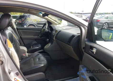 2008 Nissan Sentra 2.0Sl z USA, uszkodzony, nr VIN 3N1AB61EX8L643873